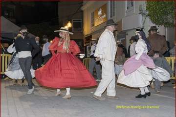 Cendro pone el broche final a San Gregorio 2021 con música y bailes populares/Ildefonso Rodríguez.